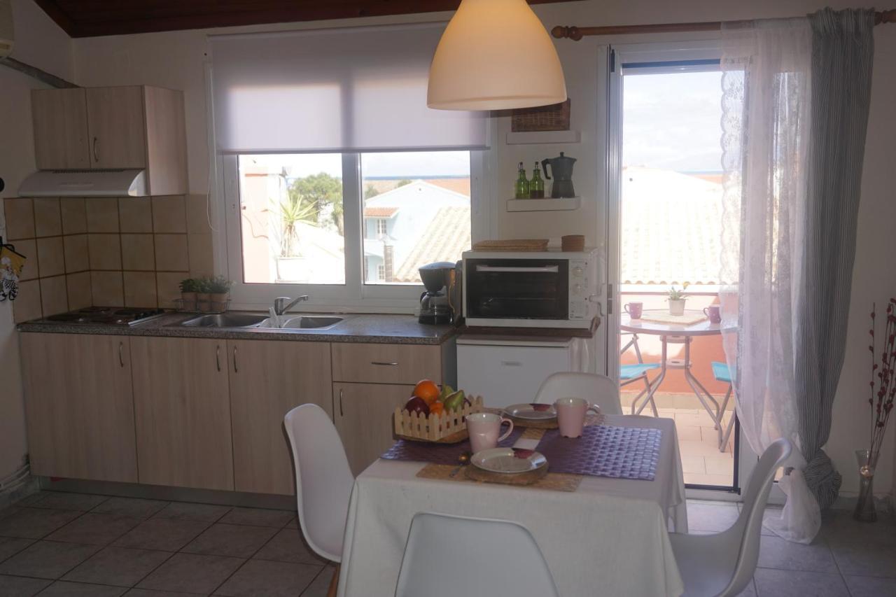 Acharavi Afrodite Apartments Bagian luar foto